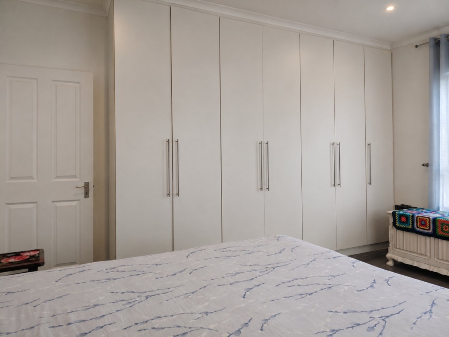 4 Bedroom Property for Sale in Stilbaai Wes Western Cape